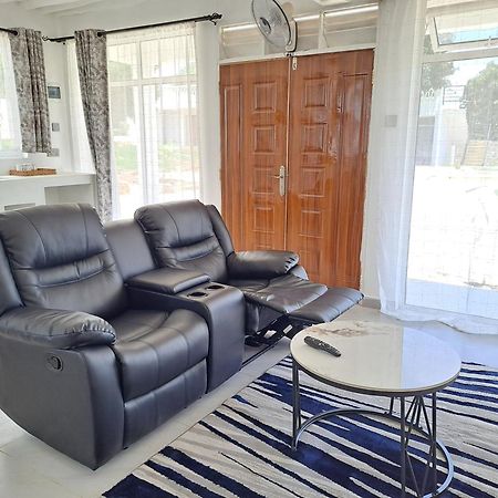 Cave Diani Holiday Apartments Diani Beach Exterior photo