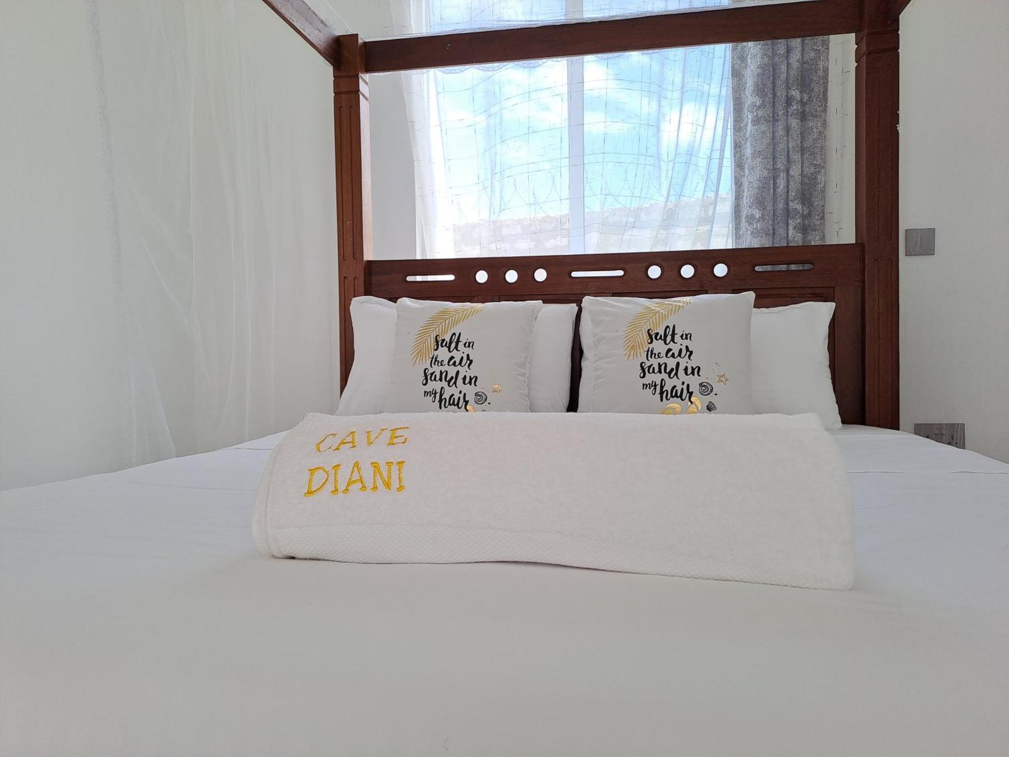 Cave Diani Holiday Apartments Diani Beach Exterior photo
